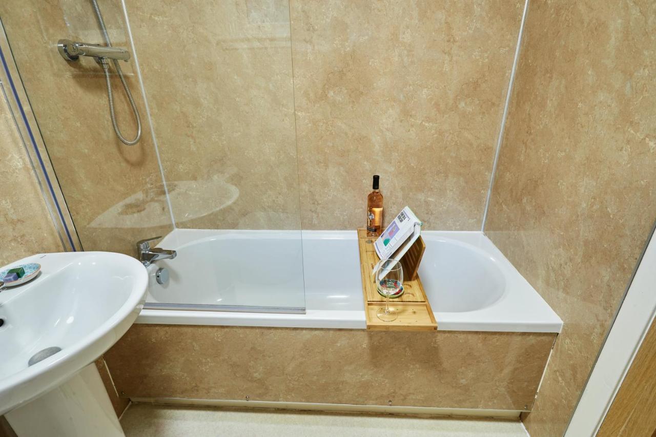 Conaglen, One Bedroom Apartment With Stunning Views. فورت ويليام المظهر الخارجي الصورة