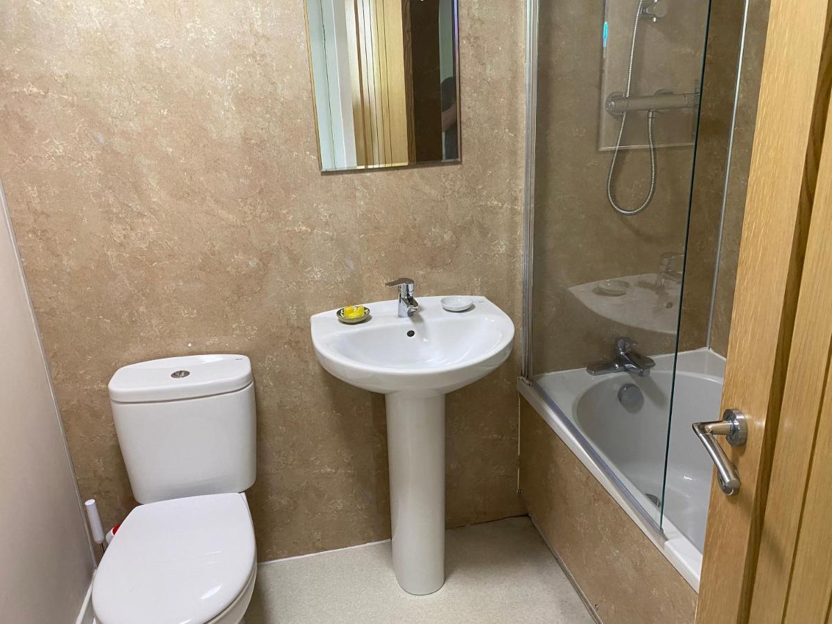 Conaglen, One Bedroom Apartment With Stunning Views. فورت ويليام المظهر الخارجي الصورة